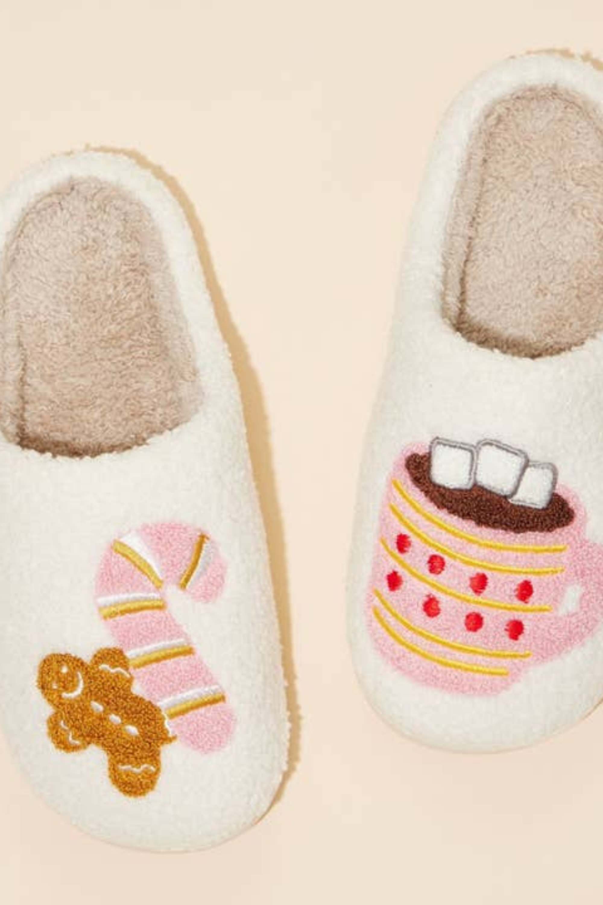 Holiday Cozy Slippers - Gingerbread Man